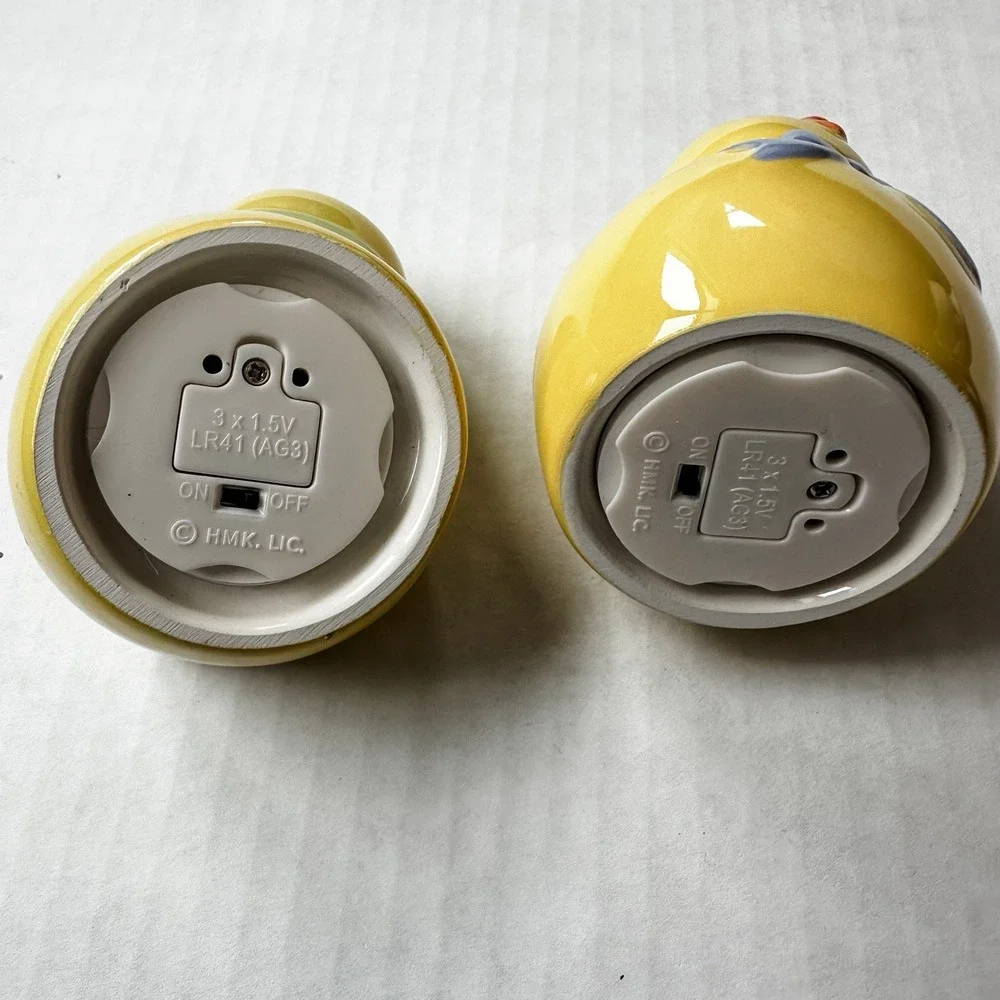 Hallmark Easter‎ Chirping Chick Salt & Pepper Shakers, Collector, Ceramic